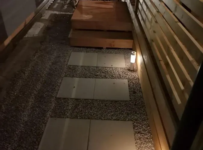 Mobile Mali Raj Biograd Na Moru