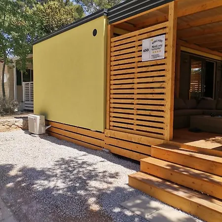 Mobile Mali Raj 假日公园 *